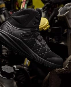 Keen Men's Vista Energy Mid (Carbon-Fiber Toe) | Black/Raven 13 Keen Men's Vista Energy Mid (Carbon-Fiber Toe) | Black/Raven -Shoe Sale Store 1024592 PDP RightImage