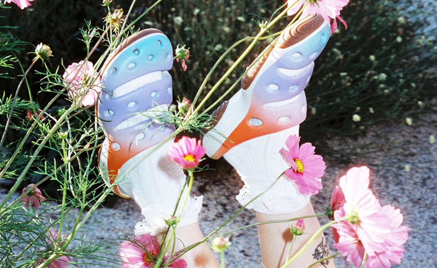 Keen Women's Yogui Arts Clog X Beci Orpin | Multi/Clearly Aqua 7 Keen Women's Yogui Arts Clog X Beci Orpin | Multi/Clearly Aqua - Image 7