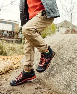 Keen Big Kids' Chandler 2 CNX Sneaker | Black/Red Carpet -Shoe Sale Store KidsChandler2Lifestyle2 83075942 a737 4444 9715 398794a8e5e9