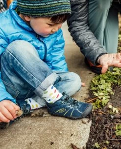 Keen Little Kids' Chandler 2 CNX Sneaker | Black Iris/Evening Primrose -Shoe Sale Store KidsChandler2Lifestyle2 99f9024d f46e 40e1 a355 bb16a3625ada