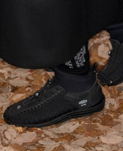 Keen Men's UNEEK High Top X HYKE | Hyke Timberwolf 17 Keen Men's UNEEK High Top X HYKE | Hyke Timberwolf -Shoe Sale Store Lifestyle3Mens 1027974