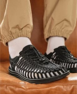 Keen Men's UNEEK | Tortoise Shell/Red Carpet 12 Keen Men's UNEEK | Tortoise Shell/Red Carpet -Shoe Sale Store MUNEEKOGLifestylePDPLeft 1 89f9fb55 dff9 439f a991 d6e7cf727a7c