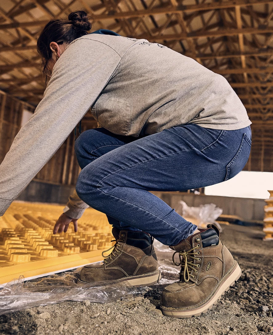 Keen Women's Cincinnati 6" Waterproof Boot (Carbon-Fiber Toe) | Belgian/Sandshell 7 Keen Women's Cincinnati 6" Waterproof Boot (Carbon-Fiber Toe) | Belgian/Sandshell - Image 7