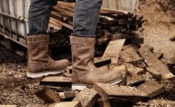 Keen Men's Cincinnati Wellington (Carbon-Fiber Toe) | Belgian/Sandshell 11 Keen Men's Cincinnati Wellington (Carbon-Fiber Toe) | Belgian/Sandshell -Shoe Sale Store SDD 505 PDP Cincinnati 1026366 Top Image