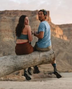 Keen Men's Targhee III Waterproof Mid | Black Olive/Golden Brown -Shoe Sale Store TargheeIIIMidPDPLifestyle3Mens fe0a21e2 d087 4e22 8d35 06ef02488ae1