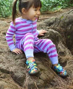 Keen Toddlers' Seacamp II CNX | Papaya Punch/Marina -Shoe Sale Store TotsSeacampLifestyleSingleLeft 29731866 52e1 4b37 abd8 6967bcc62202