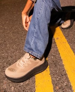 Keen Women's WK400 Waterproof Walking Shoe | Timberwolf/Black 15 Keen Women's WK400 Waterproof Walking Shoe | Timberwolf/Black -Shoe Sale Store WK400 lifestyle WP Womens 2