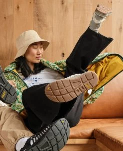 Keen Women's UNEEK Sneaker | Sea Moss/Tangerine 17 Keen Women's UNEEK Sneaker | Sea Moss/Tangerine -Shoe Sale Store WUNEEKOGLifestylePDPRight 1